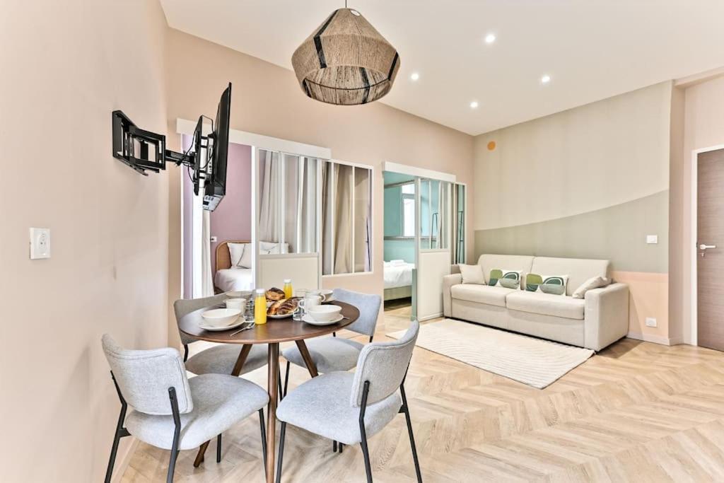 Appartement Proche Parc Monceau - III Paris Eksteriør billede