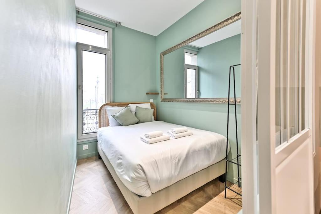 Appartement Proche Parc Monceau - III Paris Eksteriør billede