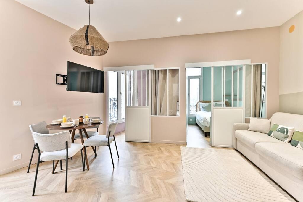 Appartement Proche Parc Monceau - III Paris Eksteriør billede